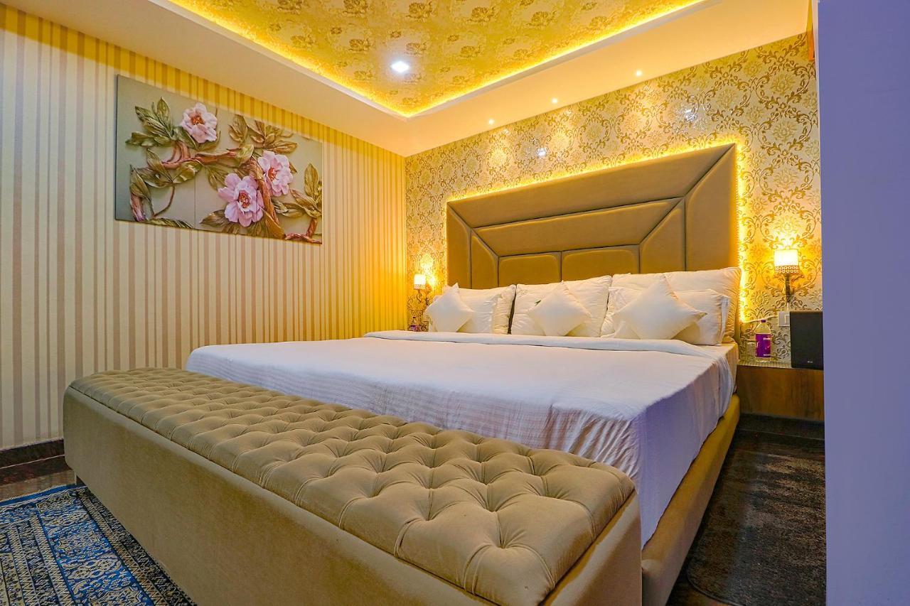 Fabhotel Prime Z Grand ลูดิฮานา ภายนอก รูปภาพ